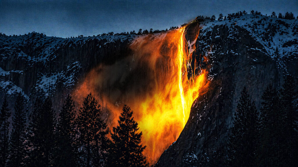 air terjun api fenomena firefall saat matahari terbenam terlihat seperti lava